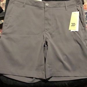 NWT All in motion men gray golf shorts Sz 40